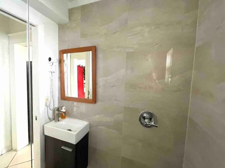 Private Room In The Heart Of Calle Ocho 迈阿密 外观 照片