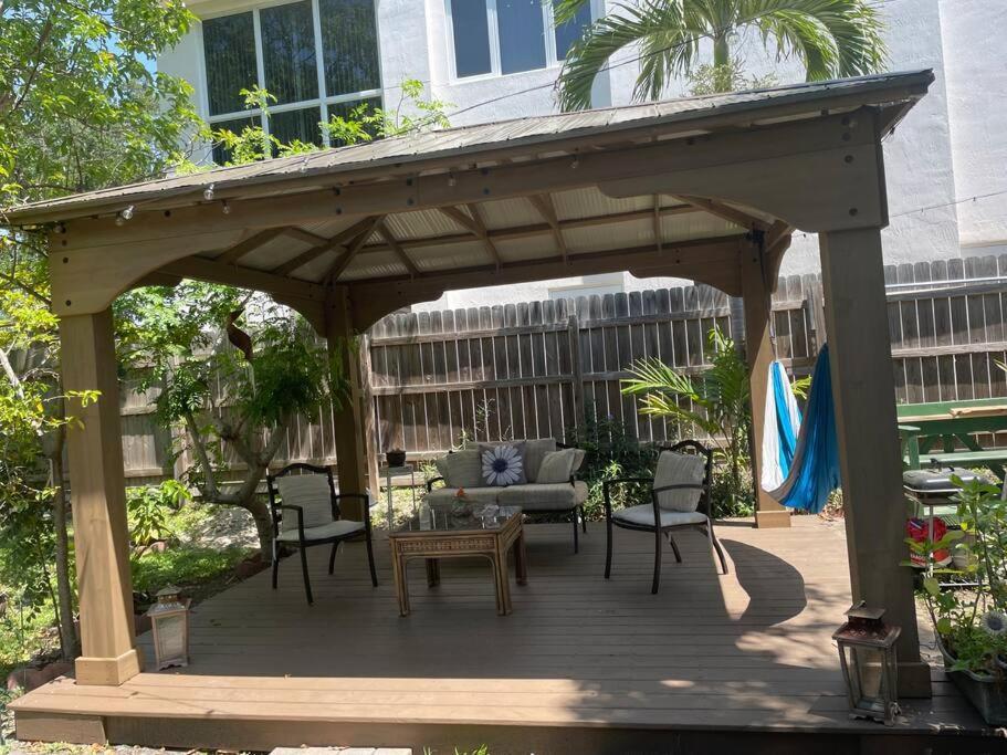 Private Room In The Heart Of Calle Ocho 迈阿密 外观 照片
